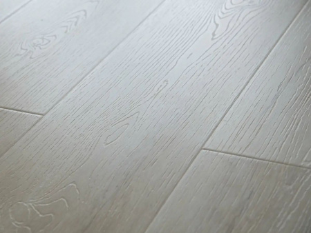 Ламинат Lamiwood Bristol Дуб Беленый 2412 34 класс 12 мм