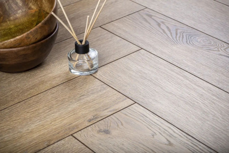 Ламинат Alsafloor Herringbone 12/33 4V 535 Amarante 644x143
